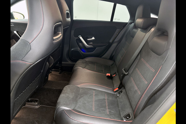 Mercedes-Benz CLA-Klasse Shooting Brake 250 e Business Solution AMG Limited 5 spaks lichtmetalen velgen | MBUX wide screen | Navigatie | Parking support met camera | Inclusief 24 maanden MB Certified garantie voor Europa.