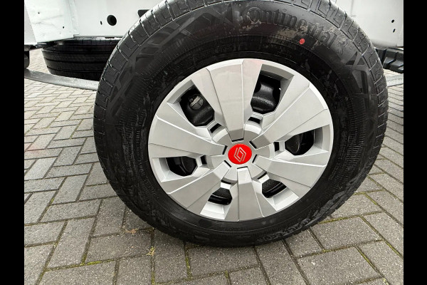 Renault Master E-TECH MASTER RED Chassis Cabine 4T - L3H1