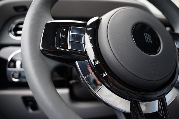 Rolls-Royce Cullinan 6.75 V12 / Bespoke Audio / Starlight / Twin-Coachline