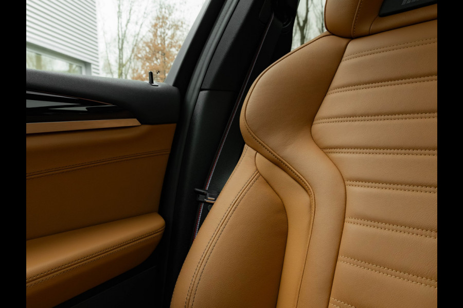 BMW X4 xDrive20d M-Sport - Standkachel - Pano - M-Zetels - Memory - Trekhaak - Head-up