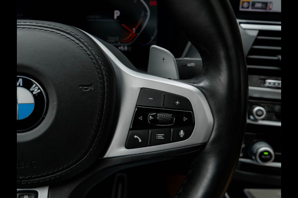 BMW X4 xDrive20d M-Sport - Standkachel - Pano - M-Zetels - Memory - Trekhaak - Head-up