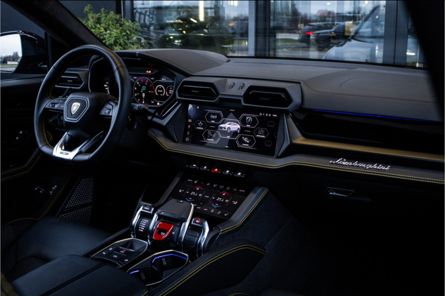 Lamborghini Urus 4.0 V8 Hybrid SE - Panorama | B&O Adv. | Stoelkoeling & Massage | Entertainment Systeem