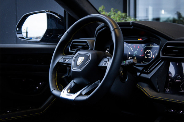 Lamborghini Urus 4.0 V8 Hybrid SE - Panorama | B&O Adv. | Stoelkoeling & Massage | Entertainment Systeem