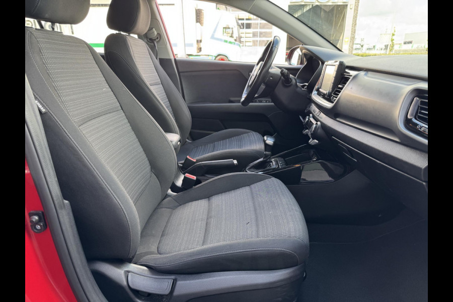 Kia Stonic 1.0 T-GDi DynamicPlusLine NL Dealeronderhouden | Automaat | Apple Carplay | Navigatie | Achteruitrijcamera