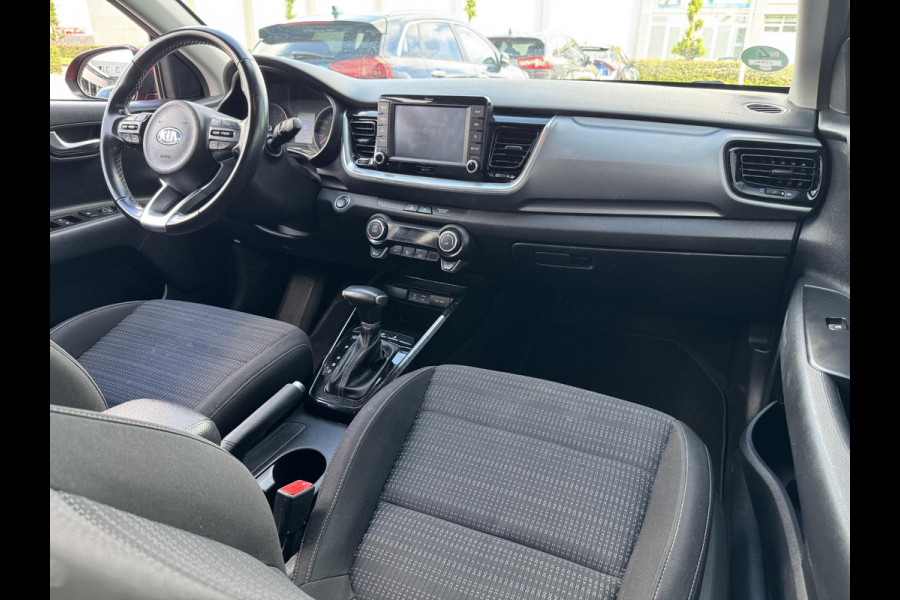 Kia Stonic 1.0 T-GDi DynamicPlusLine NL Dealeronderhouden | Automaat | Apple Carplay | Navigatie | Achteruitrijcamera