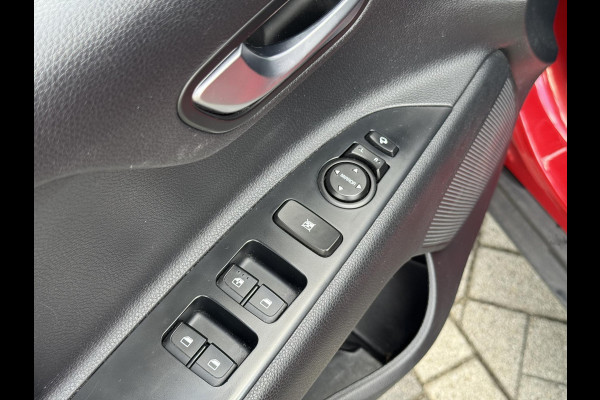 Kia Stonic 1.0 T-GDi DynamicPlusLine NL Dealeronderhouden | Automaat | Apple Carplay | Navigatie | Achteruitrijcamera