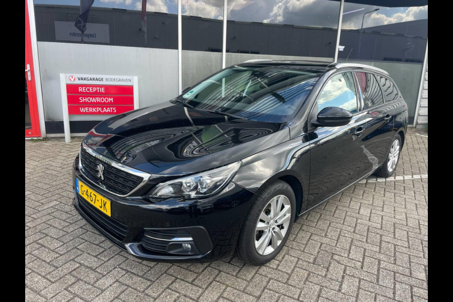 Peugeot 308 SW 1.2 PureTech Blue Lease Executive / panoramadak