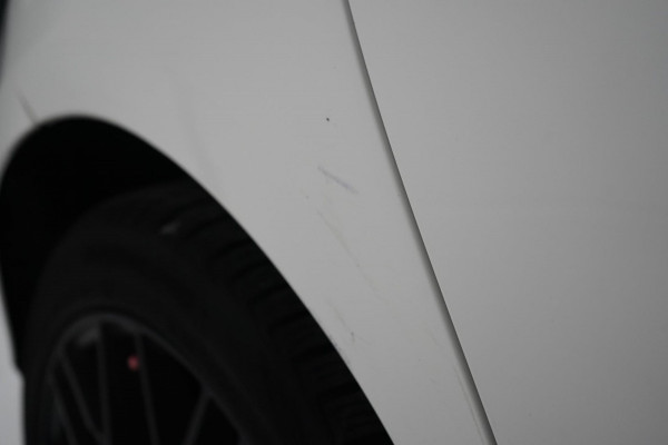 Mercedes-Benz A-Klasse 180 d Launch Edition Premium Plus | AIRCO | CRUISE