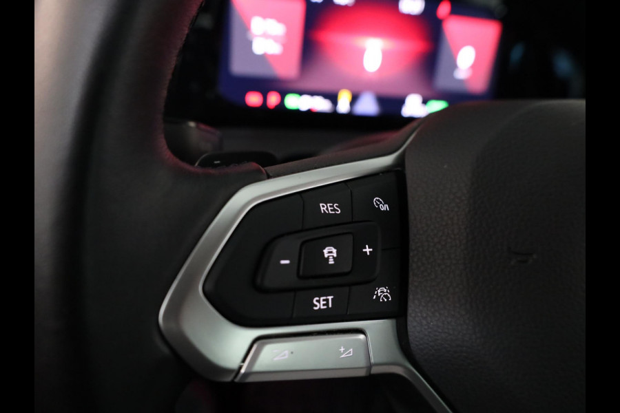 Volkswagen Golf 1.4 eHybrid Style 204 pk Automaat (DSG) | Navigatie via App | Parkeersensoren | Adaptieve cruise control | LED koplampen |