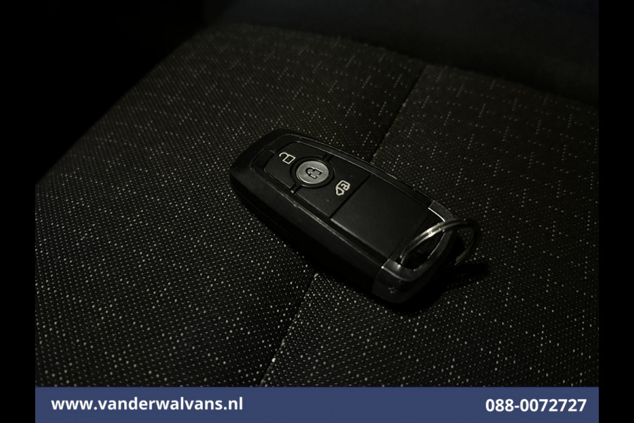 Ford Transit Custom 2.0 TDCI 136pk L2H1 Euro6 Airco | Camera | LED | Cruisecontrol | Apple Carplay Android Auto, Parkeersensoren, Bijrijdersbank, 2800kg trekvermogen