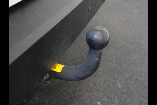 Ford Transit Connect 1.5 L2 Automaat Navigatie Airco Parkeersensoren Cruise Control 3Zits Camera