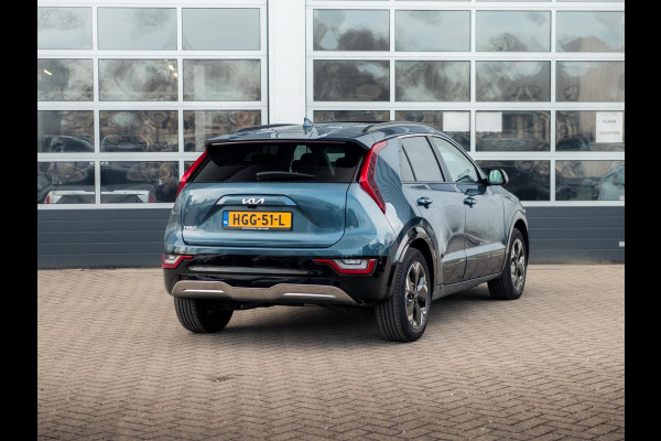 Kia Niro EV Plus 64.8 kWh l Lederlook bekleding l Stoelverwarming l El. verstelbare stoelen l