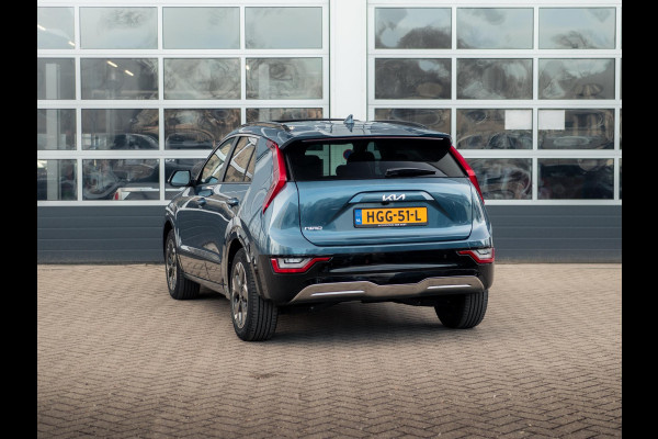 Kia Niro EV Plus 64.8 kWh l Lederlook bekleding l Stoelverwarming l El. verstelbare stoelen l