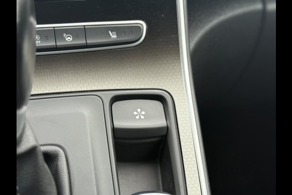 Renault Grand Scénic 1.3 TCe Initiale Paris 7p. 1e Eigenaar,Navi,Camera,Bose,Trekhaak,Head Up Display,Vol Opties,APK tot 07-2026