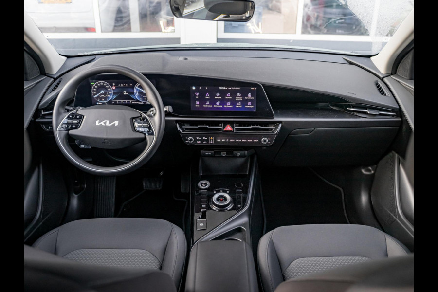 Kia Niro EV Light 64.8 kWh Navigatie l Airco l
