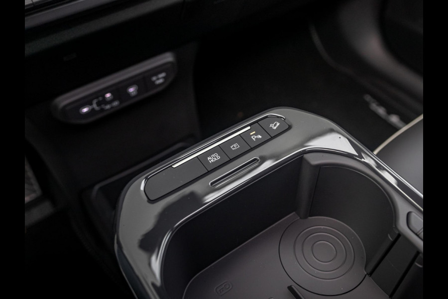 Kia EV5 GT-Line Business Edition 81.4 kWh 17 % bijtelling l Stoelverwarming l El. verstelbare stoelen met memory functie. l Zwarte logo's.