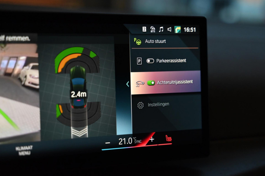 BMW i4 EDrive40 High Executive 84 kWh - M-Sport - Stuurverwarming - Harman Kardon - Adaptive Cruise Control - Schuifdak -