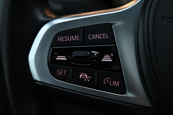 BMW i4 EDrive40 High Executive 84 kWh - M-Sport - Stuurverwarming - Harman Kardon - Adaptive Cruise Control - Schuifdak -