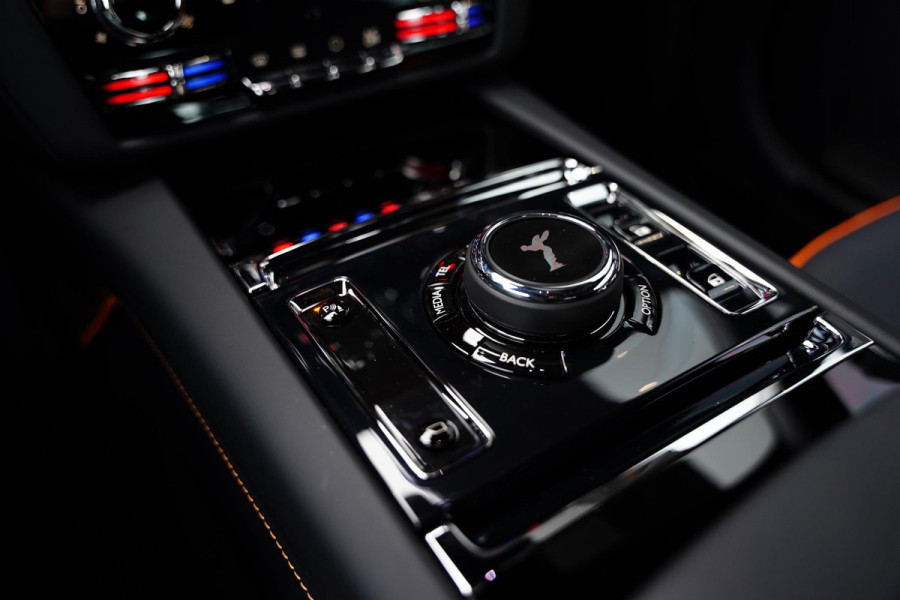 Rolls-Royce Spectre AWD Two Tone / Bespoke Audio / Pinstripe Mandarin / NL-Car