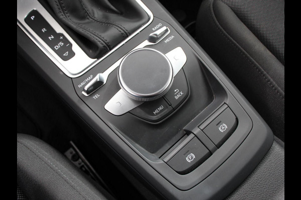 Audi Q2 35 TFSI 150PK S-tronic Prestige Navigatie Apple Carplay/Android Auto  Adaptive Cruise Control Parkeersensoren Camera Stoelverwarming