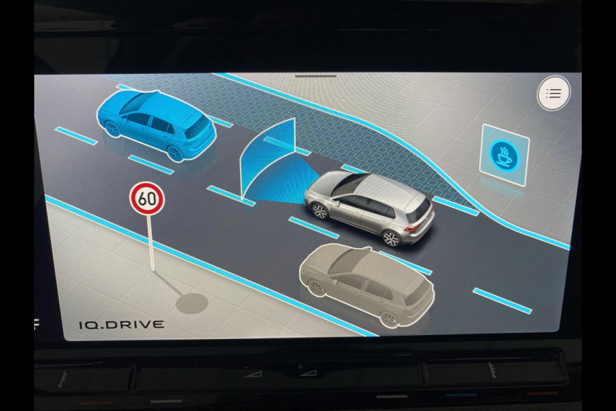 Volkswagen Golf 1.4 eHybrid Style Panorama dak /  / Apple Carplay android / 18 inch velgen