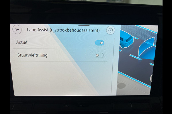 Volkswagen Golf 1.4 eHybrid Style Panorama dak /  / Apple Carplay android / 18 inch velgen