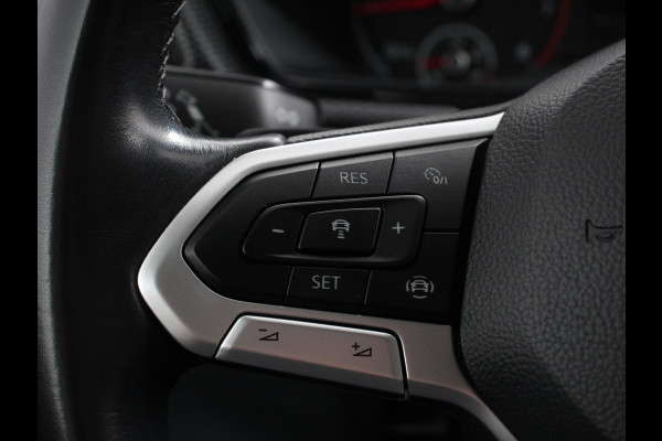 Volkswagen T-Cross 1.0 TSI 115pk DSG Life Plus | Navigatie | Apple Carplay/ Android Auto | Climate Control | Adaptive Cruise Control | Lane/Side Assist | Camera | Stoelverwarming |