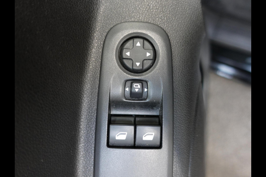 Opel Combo 1.5D L2H1 Edition Automaat Airco Navigatie Camera Parkeersensoren 3-zits