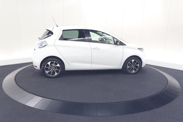 Renault ZOE Q90 Intens Quickcharge 41 kWh | Huuraccu | Navigatie | Parkeersensoren | Climate Control