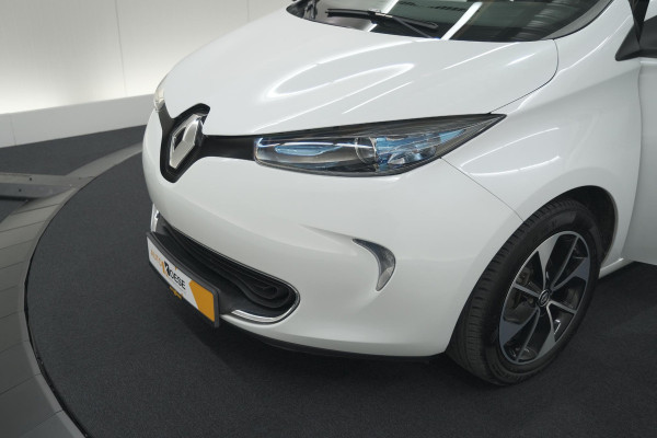 Renault ZOE Q90 Intens Quickcharge 41 kWh | Huuraccu | Navigatie | Parkeersensoren | Climate Control
