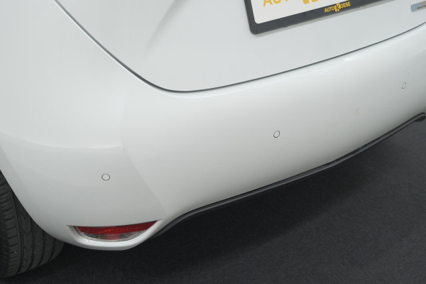 Renault ZOE Q90 Intens Quickcharge 41 kWh | Huuraccu | Navigatie | Parkeersensoren | Climate Control