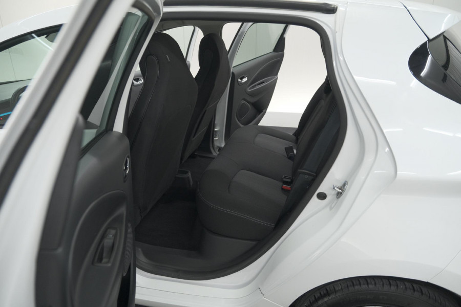 Renault ZOE Q90 Intens Quickcharge 41 kWh | Huuraccu | Navigatie | Parkeersensoren | Climate Control