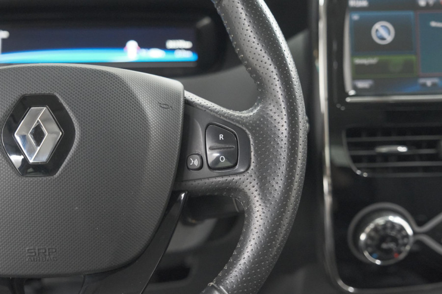 Renault ZOE Q90 Intens Quickcharge 41 kWh | Huuraccu | Navigatie | Parkeersensoren | Climate Control