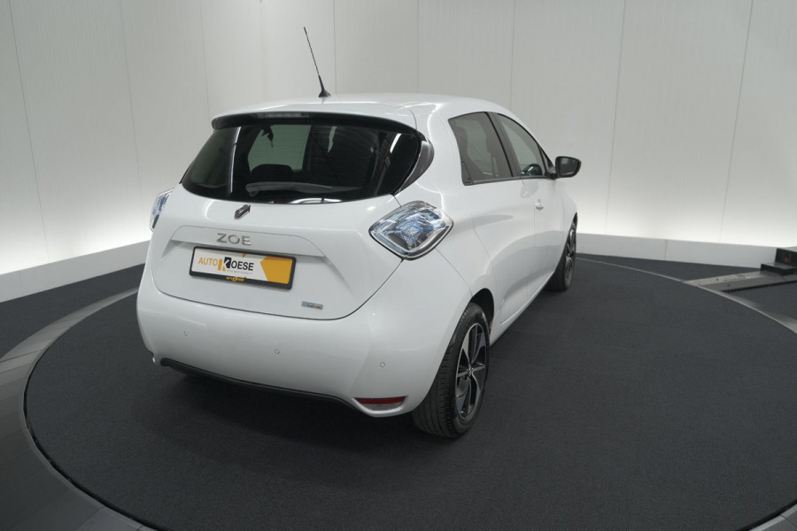 Renault ZOE Q90 Intens Quickcharge 41 kWh | Huuraccu | Navigatie | Parkeersensoren | Climate Control