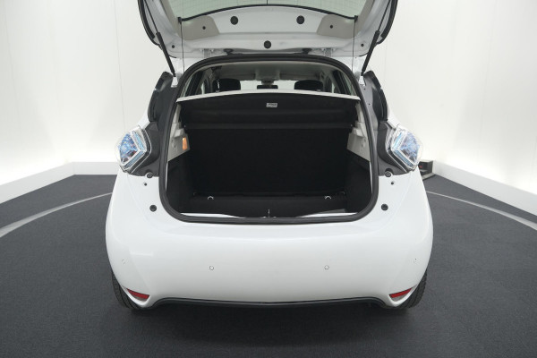 Renault ZOE Q90 Intens Quickcharge 41 kWh | Huuraccu | Navigatie | Parkeersensoren | Climate Control