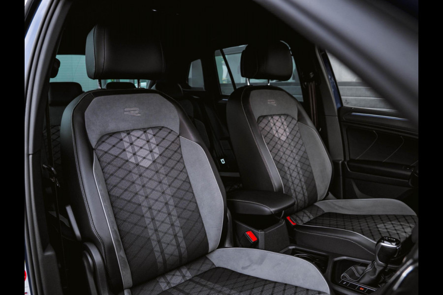 Volkswagen Tiguan 1.5 TSI 2x R-line Stoelverwarming | Trekhaak | ACC