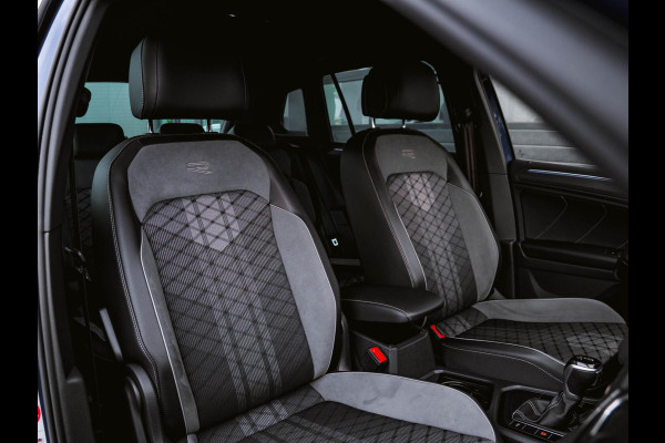 Volkswagen Tiguan 1.5 TSI 2x R-line Stoelverwarming | Trekhaak | ACC
