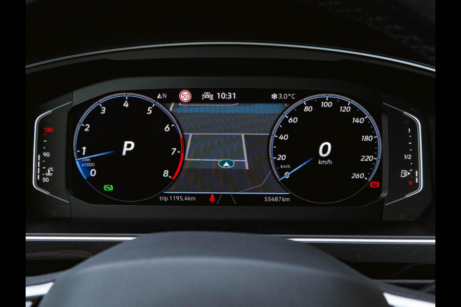 Volkswagen Tiguan 1.5 TSI 2x R-line Stoelverwarming | Trekhaak | ACC