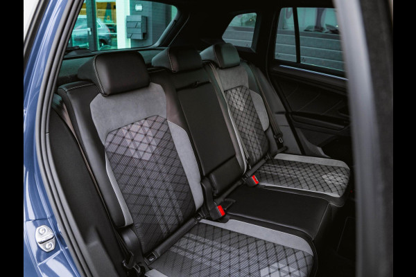 Volkswagen Tiguan 1.5 TSI 2x R-line Stoelverwarming | Trekhaak | ACC