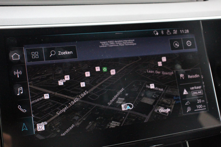 Audi e-tron e-tron 55 quattro advanced Pro Line Plus 360pk! | Navigatie | Climate Control | Electrisch bedienbare achterklep | Camera | Alcantara