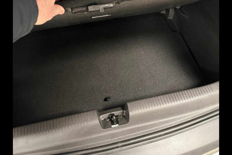 Opel Crossland 1.2 Turbo Elegance | Navi | Park Pilot | Camera |