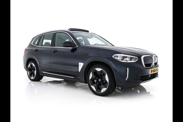 BMW iX3 High Executive 80 kWh [ 3-Fase ] (INCL-BTW) Aut. *PANO | HEAD-UP | LEATHER | ADAPTIVE-CRUISE | FULL-LED | BLIND-SPOT | MEMORY-PACK | DIGI-COCKPIT | HEATED-COMFORTSEATS | KEYLESS | TOP-VIEW | DAB+ | NAVI | TOWBAR | 20'
