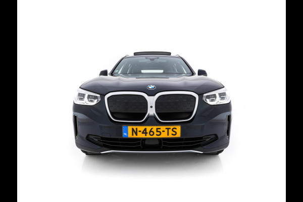 BMW iX3 High Executive 80 kWh [ 3-Fase ] (INCL-BTW) Aut. *PANO | HEAD-UP | LEATHER | ADAPTIVE-CRUISE | FULL-LED | BLIND-SPOT | MEMORY-PACK | DIGI-COCKPIT | HEATED-COMFORTSEATS | KEYLESS | TOP-VIEW | DAB+ | NAVI | TOWBAR | 20'