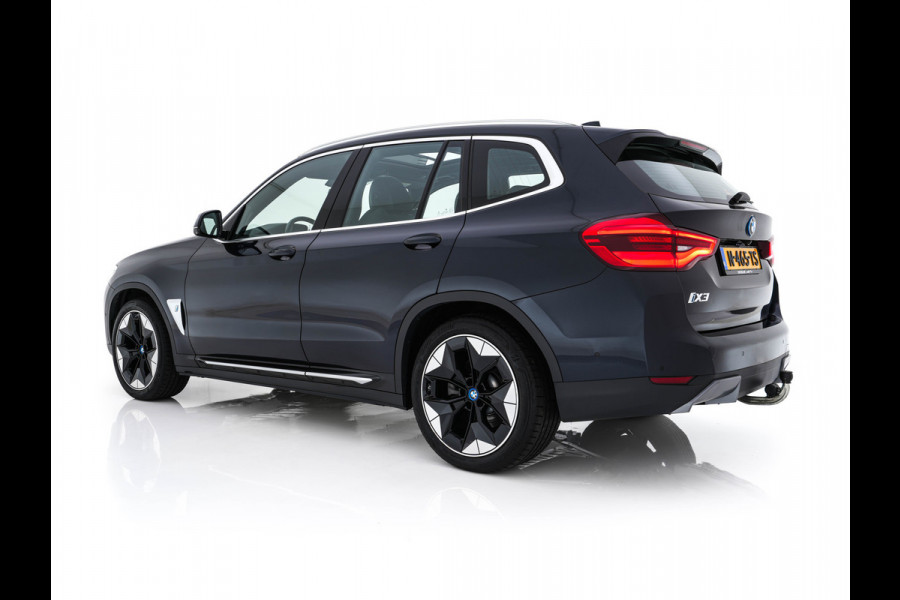 BMW iX3 High Executive 80 kWh [ 3-Fase ] (INCL-BTW) Aut. *PANO | HEAD-UP | LEATHER | ADAPTIVE-CRUISE | FULL-LED | BLIND-SPOT | MEMORY-PACK | DIGI-COCKPIT | HEATED-COMFORTSEATS | KEYLESS | TOP-VIEW | DAB+ | NAVI | TOWBAR | 20'