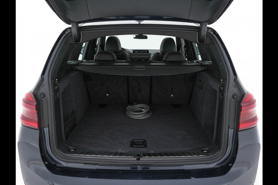BMW iX3 High Executive 80 kWh [ 3-Fase ] (INCL-BTW) Aut. *PANO | HEAD-UP | LEATHER | ADAPTIVE-CRUISE | FULL-LED | BLIND-SPOT | MEMORY-PACK | DIGI-COCKPIT | HEATED-COMFORTSEATS | KEYLESS | TOP-VIEW | DAB+ | NAVI | TOWBAR | 20'