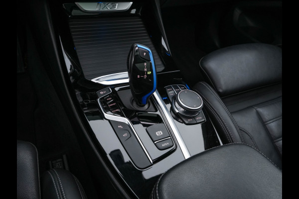 BMW iX3 High Executive 80 kWh [ 3-Fase ] (INCL-BTW) Aut. *PANO | HEAD-UP | LEATHER | ADAPTIVE-CRUISE | FULL-LED | BLIND-SPOT | MEMORY-PACK | DIGI-COCKPIT | HEATED-COMFORTSEATS | KEYLESS | TOP-VIEW | DAB+ | NAVI | TOWBAR | 20'