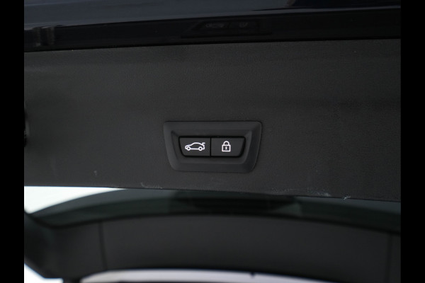 BMW iX3 High Executive 80 kWh [ 3-Fase ] (INCL-BTW) Aut. *PANO | HEAD-UP | LEATHER | ADAPTIVE-CRUISE | FULL-LED | BLIND-SPOT | MEMORY-PACK | DIGI-COCKPIT | HEATED-COMFORTSEATS | KEYLESS | TOP-VIEW | DAB+ | NAVI | TOWBAR | 20'