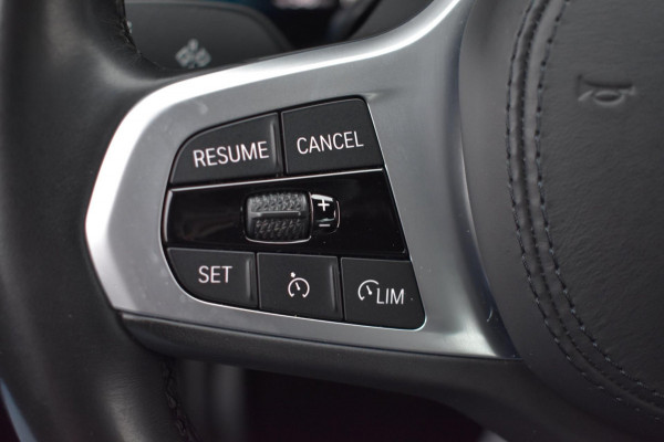 BMW 5 Serie Touring 520i M-Sport | LASERLIGHT | NAP | DEALER ONDERHOUDEN | APPLE CARPLAY | ANDRIOD AUTO | SFEERVERLICHTING