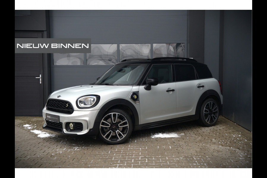 MINI Countryman 1.5 Cooper S E ALL4 | JCW | Panoramadak | Stoelverwarming | Harman Kardon | Head-Up Display | John Cooper Works | Camera | Apple Carplay | Parkeersensoren | Keyless |