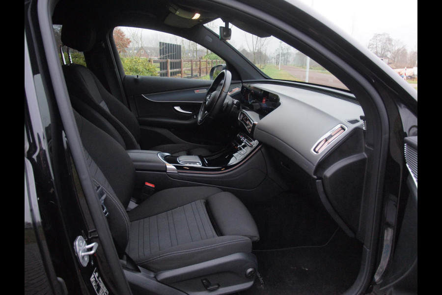 Mercedes-Benz EQC 400 4MATIC Business Solution 80 kWh | 94% | Camera | Sfeerverlichting | Cruise Control | Stoelverwarming |